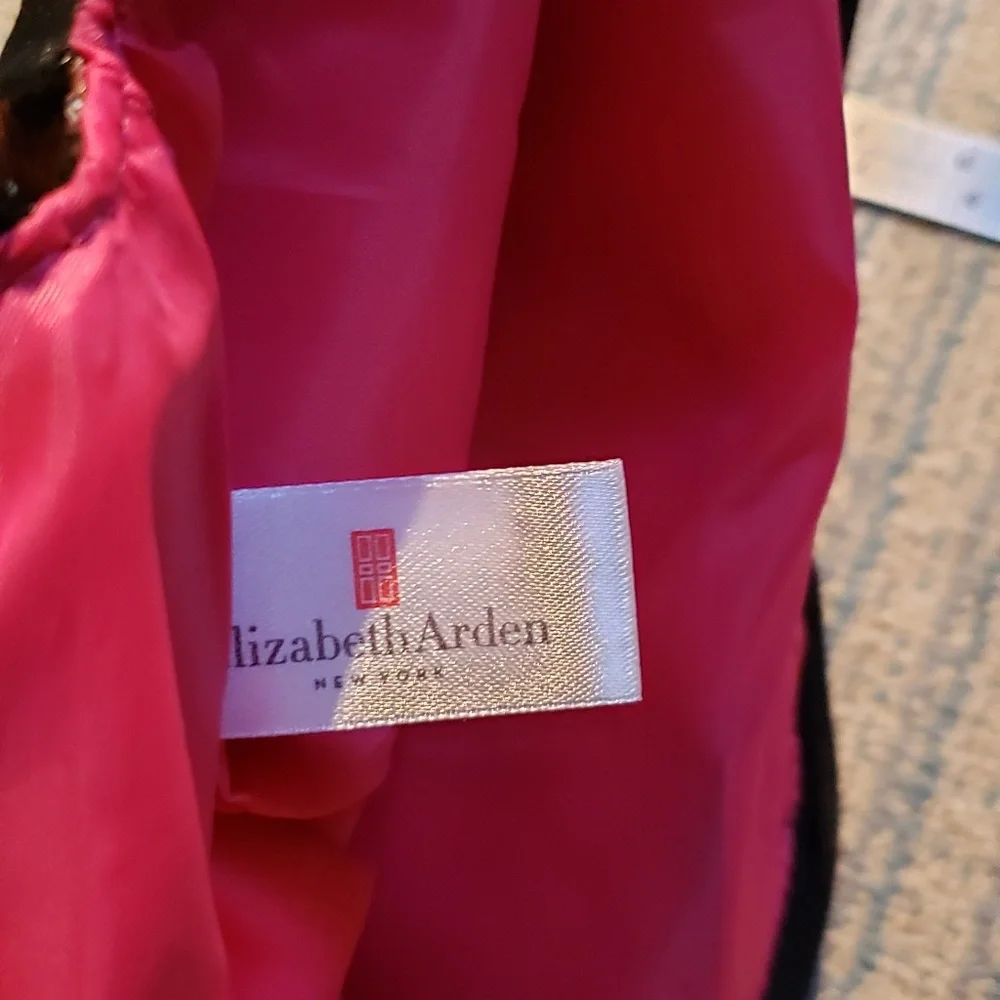 Elizabeth Arden Totes - set of 2, Gold And An Animal Print